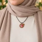 گردنبند چوبی طرح انار | زیورینو - تصویر 2