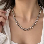 گردنبند زنجیری حلقه‌ای نقره‌ای زنانه و مردانه مدل کلاسیک
