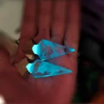 گردنبند چوب و رزین شبتاب